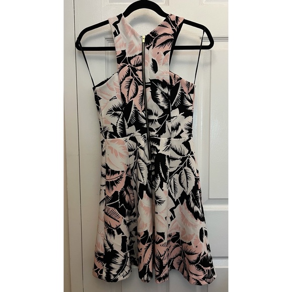 EXPRESS Printed Mini Dress, Pink/Black/White, Size 4 - Picture 6 of 8